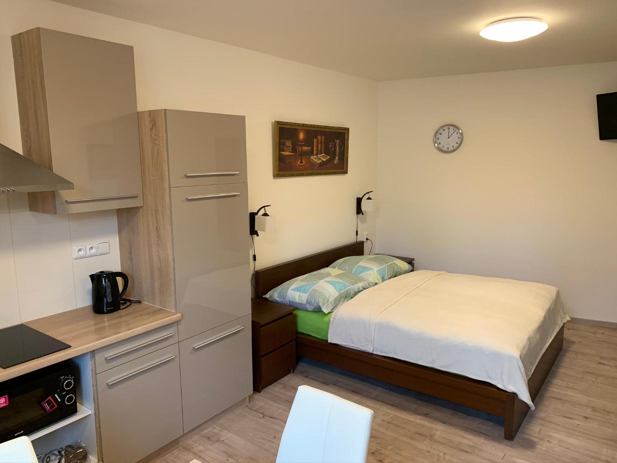 Apartements Studio 964 Libeznice Bagian luar foto