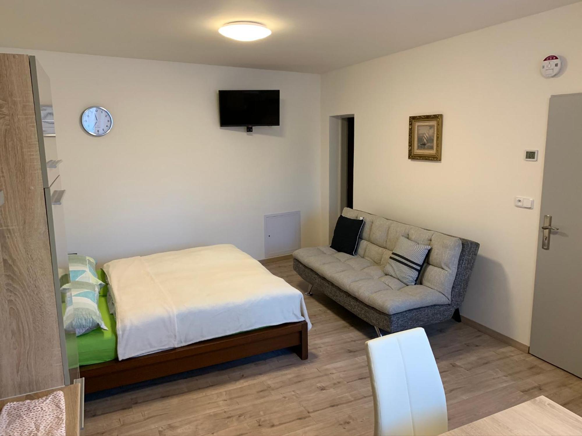 Apartements Studio 964 Libeznice Bagian luar foto